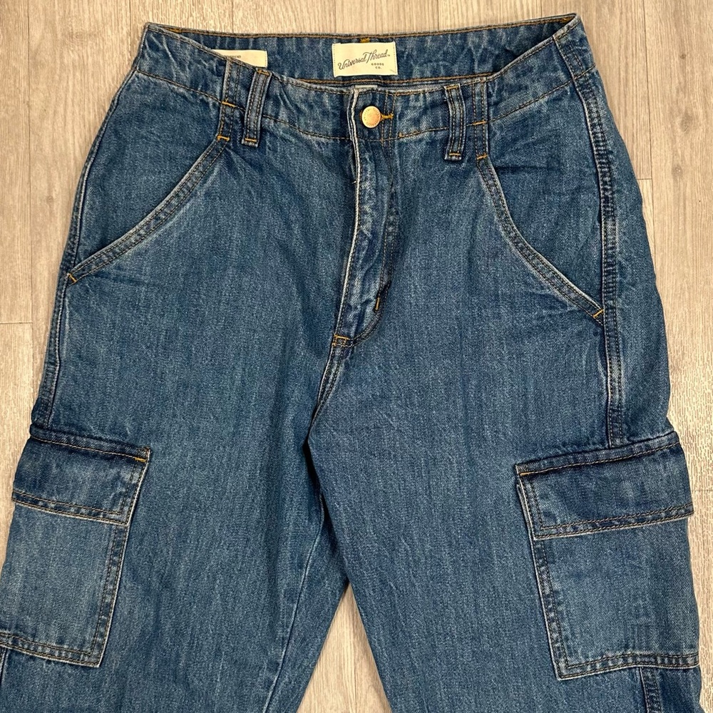 Universal Thread Blue Relaxed Jeans with Distressed Look